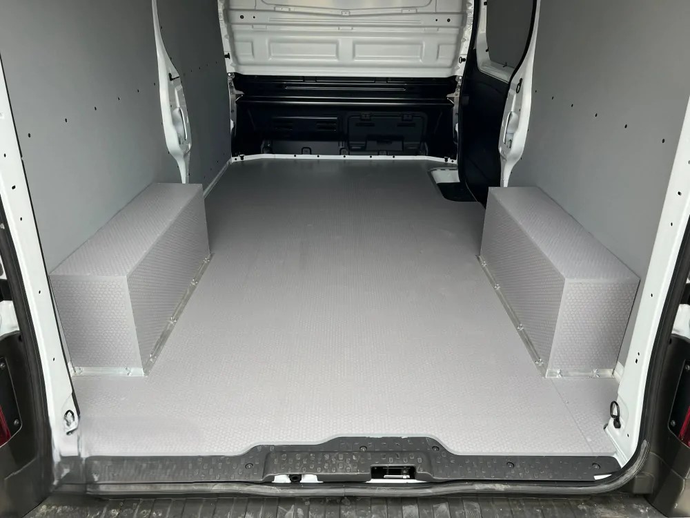 Podlaha do n�kladov�ho priestoru v celku HEXA  (d�ka 2937 mm)  FIAT TALENTO / RENAULT TRAFIC / OPEL VIVARO  L 2   2014 -- 12 mm