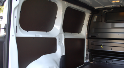 Vntorn obloenia nklad.priestoru L2 Citroen Jumpy, Peugeot Expert (L2 r.v. 2016-), Toyota Proace (City r.v. 2016-) (dlka 2512 mm)