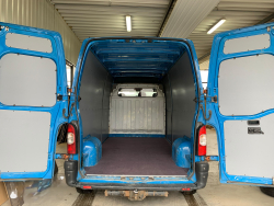 vntorn obloenia nklad.priestoru L 3 H 2  Renault Master  Opel Movano PLAST