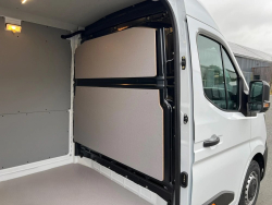 Kryt deliacej prepky dvojdielny - preglejka HEXA Renault Master, Nissan Interstar XDD
